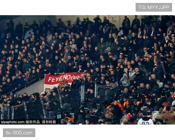 汉堡1-1战平法兰克福，布朗精准传中助拉尔森扳平比分