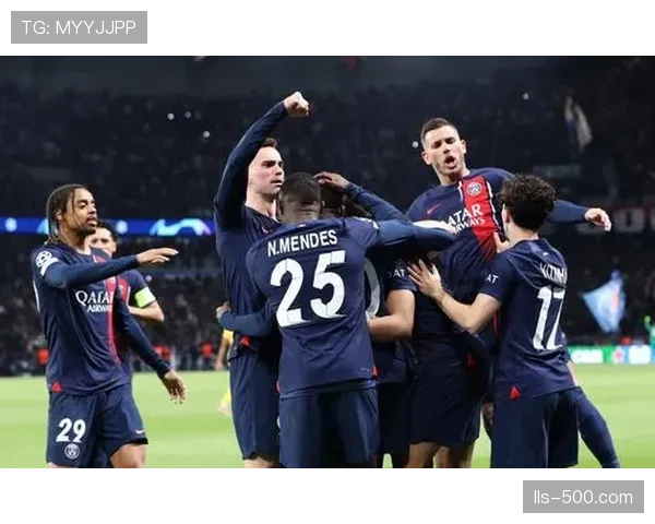 巴黎圣日耳曼1-0欧塞尔，替补制胜登顶