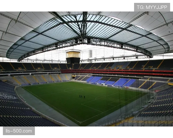 法兰西大球场宣布完成VAR系统升级,将采用多角度骨骼追踪技术 法兰西大球场宣布完成VAR系统升级,将采用多角度骨骼追踪技术